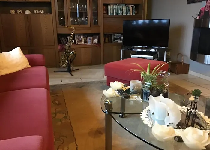 Haus Willi Monteur-und * Asslar